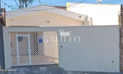 Casa à venda no Jardim da Fonte em Jundiaí - 2 dormitórios  - Quintal com churrasqueira e edícula