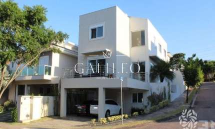 Casa à Venda Sobrado 327m² - 5 Dormitórios 2 Suítes 6 Banheiros / Mobiliada / Aquecimento Solar / 4 Vagas / Bosque Dos Jatobás