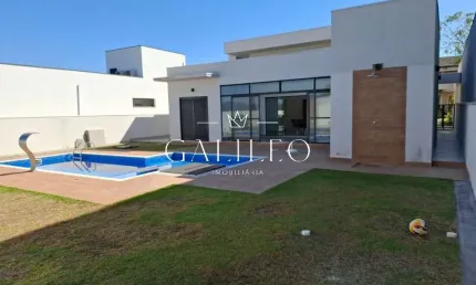 LINDA CASA TÉRREA EM ALTO PADRÃO COM 03 DORMITÓRIOS(02 SUÍTES) COM CHURRSQUEIRA E PISCINA EM CONDOMINIO FECHADO EM JARINU SP