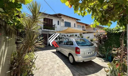 Sobrado a venda com 3 dormitórios + home office na barra do aririu/ palhoça