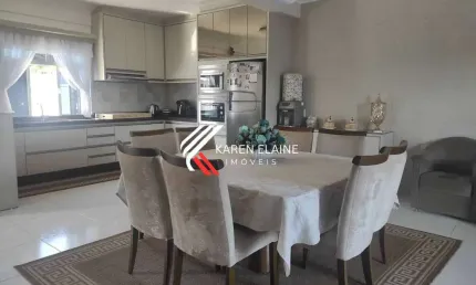 Casa à venda com 04 dorm (1 suíte), piscina com área gourmet no alto aririú