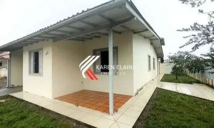 Casa à venda ampla: 4 dormitórios (1 suíte), a 180m do mar - praia de fora