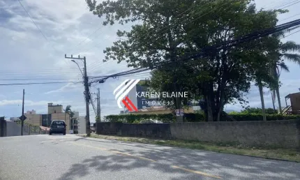 Terreno à venda com 971m²  plano no bairro capoeiras em florianópolis/sc.
