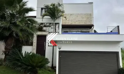 Casa alto padrão semimobiliada à venda com 3 suítes na pedra branca