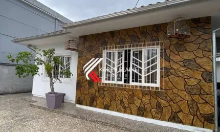 Casa à venda c/ 4 dormitórios, sendo 1 suíte no bairro caminho novo palhoça