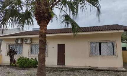 Casa com 4 quartos à venda no Águas Claras, Brusque , 100 m2 por R$ 800.000