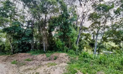 Terreno comercial à venda no Souza Cruz, Brusque  por R$ 215.000