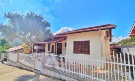 Casa com 3 quartos à venda no São João, Brusque , 70 m2 por R$ 800.000