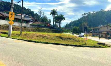 Terreno comercial à venda no São Pedro, Brusque  por R$ 850.000
