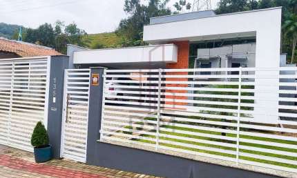 Casa com 3 quartos à venda no Dom Joaquim, Brusque , 160 m2 por R$ 1.200.000