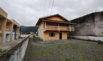 Casa com 3 quartos à venda no Guarani, Brusque , 264 m2 por R$ 650.000