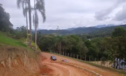 Terreno à venda no Alsacia, Guabiruba  por R$ 530.000