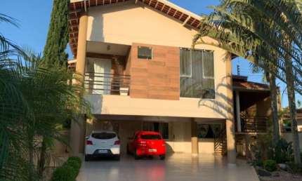 Casa com 3 quartos à venda no Santa Terezinha, Brusque  por R$ 800.000
