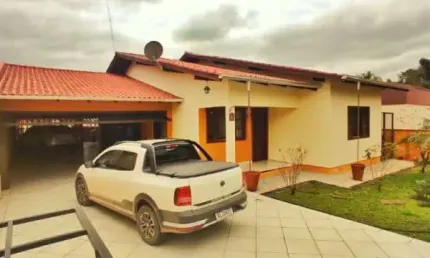 Casa com 3 quartos à venda no Santa Terezinha, Brusque , 188 m2 por R$ 980.000