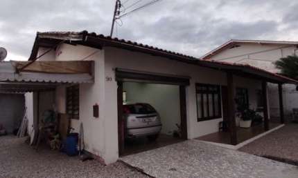 Casa com 3 quartos à venda no Santa Terezinha, Brusque , 120 m2 por R$ 700.000