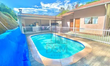 Casa com 2 quartos à venda no Rio Branco, Brusque  por R$ 585.000