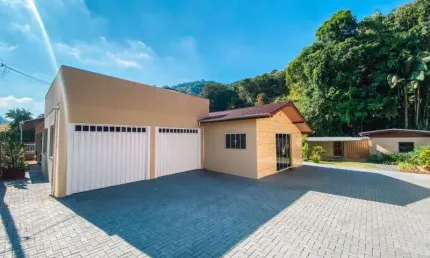 Casa com 4 quartos à venda no são pedro, brusque  por r$ 960.000