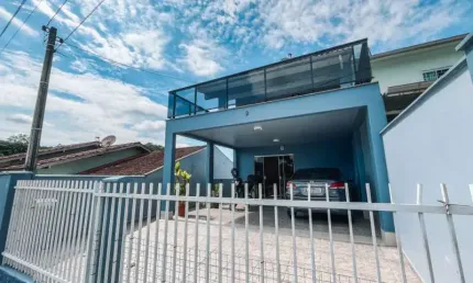 Casa com 2 quartos à venda no Paquetá, Brusque , 88 m2 por R$ 434.000