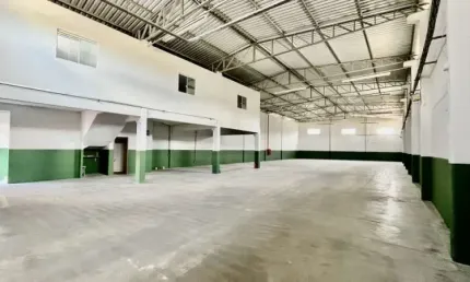 Barracão / Galpão / Depósito para alugar no Santa Terezinha, Brusque  por R$ 15.000