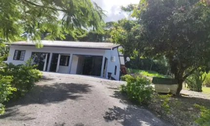 Casa com 2 quartos à venda no Povoado de Barracão, Gaspar , 198 m2 por R$ 650.000