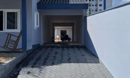 Casa com 3 quartos à venda no Dom Joaquim, Brusque , 200 m2 por R$ 1.250.000