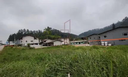 Terreno comercial à venda no Bateas, Brusque  por R$ 1.300.000