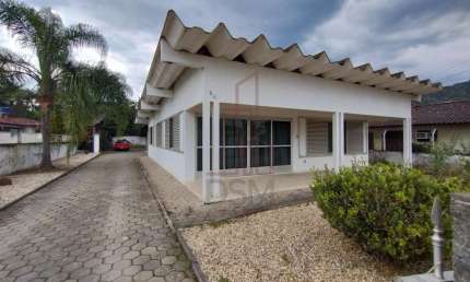Casa com 3 quartos à venda no Santa Terezinha, Brusque , 220 m2 por R$ 2.200.000