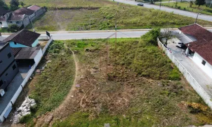 Terreno à venda no centro, guabiruba  por r$ 810.000