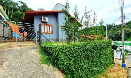 Casa com 4 quartos à venda no São Pedro, Brusque , 219 m2 por R$ 689.000