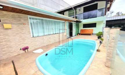 Casa com 3 quartos à venda no Guabiruba Sul, Guabiruba , 270 m2 por R$ 799.000