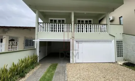 Casa com 3 quartos à venda no Jardim Maluche, Brusque , 400 m2 por R$ 1.350.000