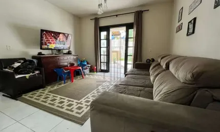 Casa com 3 quartos à venda no Souza Cruz, Brusque , 140 m2 por R$ 680.000