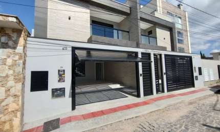 Casa à venda no Santa Terezinha, Brusque  por R$ 945.000