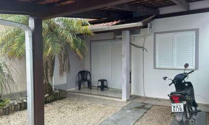 Casa com 2 quartos à venda no Centro, Guabiruba , 60 m2 por R$ 380.000