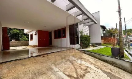 Casa com 3 quartos à venda no Rio Branco, Brusque , 100 m2 por R$ 680.000