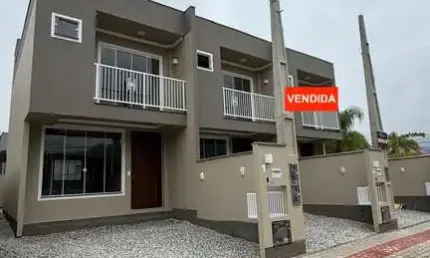 Casa com 2 quartos à venda no São João, Brusque , 73 m2 por R$ 339.000