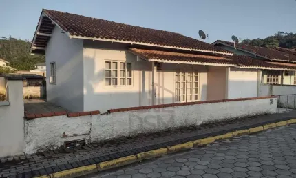 Casa com 2 quartos à venda no Pomerania, Guabiruba , 76 m2 por R$ 335.000