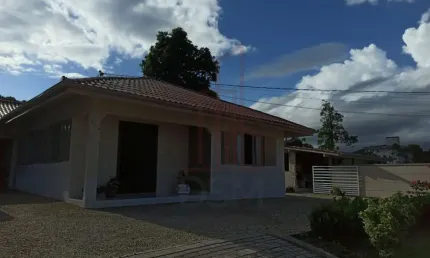 Casa com 3 quartos à venda no Rio Branco, Brusque  por R$ 850.000