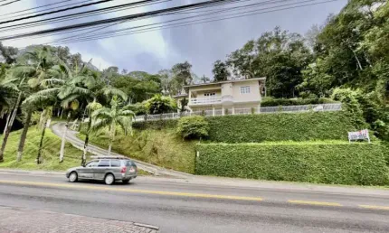 Casa com 3 quartos à venda no São Pedro, Brusque , 209 m2 por R$ 1.350.000