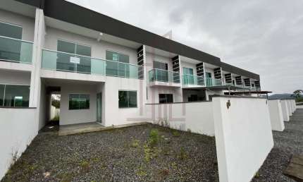 Casa com 3 quartos à venda no Águas Claras, Brusque , 87 m2 por R$ 385.000