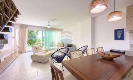 Apartamento de luxo à venda em Itacimirim, Camaçari-BA: 4 quartos, 4 suítes, 5 banheiros, 3 vagas de garagem, 162m² de área.