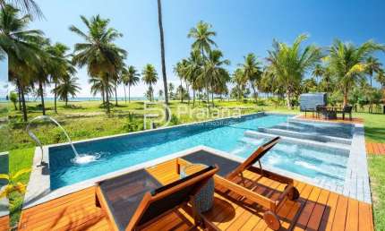 CASA FRENTE MAR EM PRAIA DO FORTE- IBERO STAR- DISPONÍVEL PARA VENDA E  ALUGUEL POR TEMPORADA