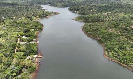 Terreno de 5.000m² à venda na Reserva Sapiranga em Mata de São João-BA: uma oportunidade imperdível!