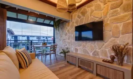 Apartamento à Venda na Praia do Forte: 1 quarto, 1 sala, 1 banheiro e 1 vaga de garagem!