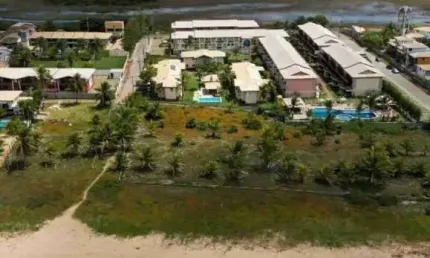 Apartamento à venda em Itacimirim, Camaçari-BA: 3 quartos, 2 suites, 1 sala, 2 banheiros, 1 vaga e 65m². Venha conferir!