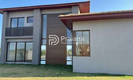 Casa de Luxo em Condomínio na Praia do Forte condomínio ibero star ,Mata de São João-BA: 5 quartos, 5 suítes, 335m². Aproveite!