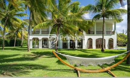 Luxuosa mansão de 10 quartos na Praia do Forte, Mata de São João-BA, com 5 suítes e 1.074m² de área. Imperdível!