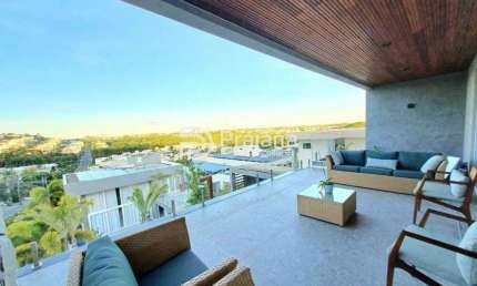 Casa de luxo com 5 quartos e 5 suítes na cidade de  - Bairro Aphaville 02- 436,40 m² e 6 vagas de garagem.