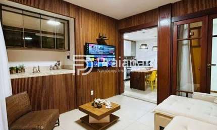 Apartamento à venda na Praia do Forte: 2 quartos, 1 sala, 2 banheiros, garagem e 54m²!