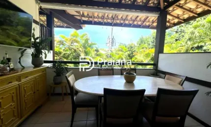 Apartamento à venda em praia do forte mata de são joão-ba: 2 quartos, 2 suítes, 1 sala, 2 banheiros, 1 vagas de garagem, 90m² na praia do forte!